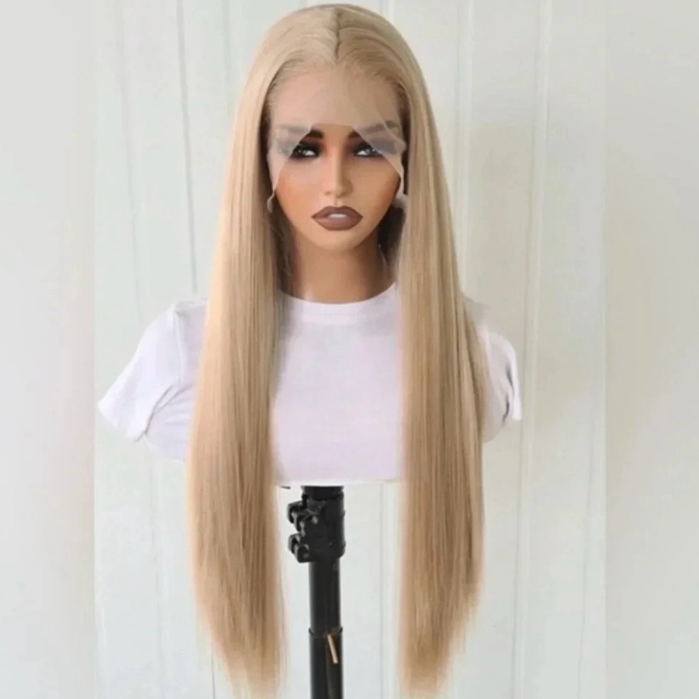 Golden Blonde Wig 30 Inches